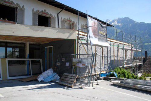 Auch wenn es die Außenansicht nicht vermuten lässt, die neue Hotel­küche des Schlosshotels ist fertiggestellt. 