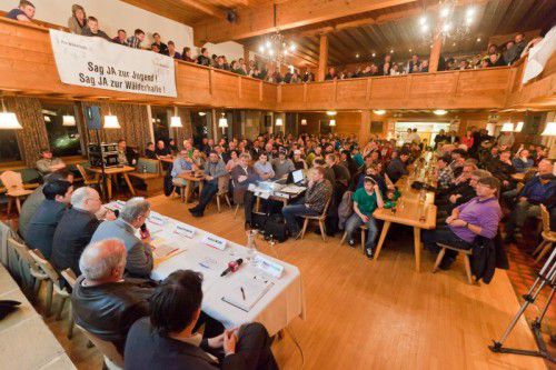Beim VN-Stammtisch im März 2012 war die Halle bereits Thema.
