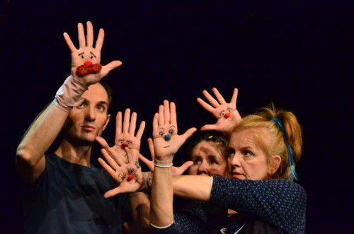 Das Festival "Luaga & Losna" lädt bis Samstag in den Nenzinger Ramschwagsaal.