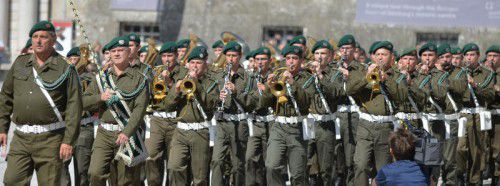 Die Militärmusik kann wieder Märsche blasen: Sie wird auf ihre ursprüngliche Stärke aufgestockt.