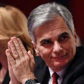 Faymann steht jetzt im Register für Lobbyisten