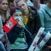 Public Viewing