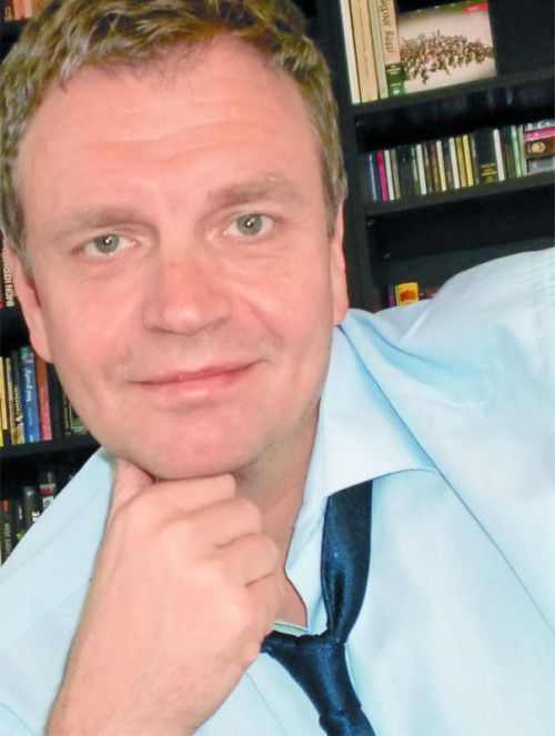Martin Selle motiviert auch Kinder und Jugendliche mit interaktiven Workshops und Lesungen zum Lesen und Schreiben.