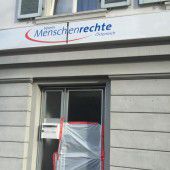 Eingangstüre beschädigt