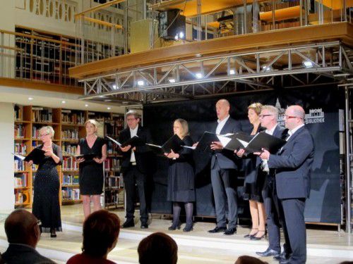 Vokalensemble Ottava Rima in der Landesbibliothek.