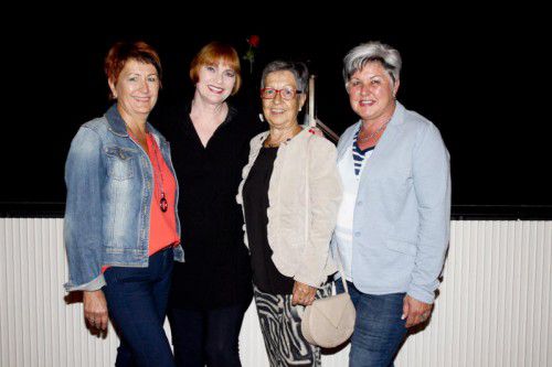 Zeit für Fans: Sonja Marte (l.), Chris Lohner, Gerlinde Hager und Anita Schmid.