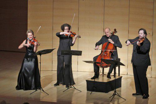Zum Festivalauftakt spielte das Artemis Quartett am Samstagabend im Angelika-Kauffmann-Saal in Schwarzenberg.