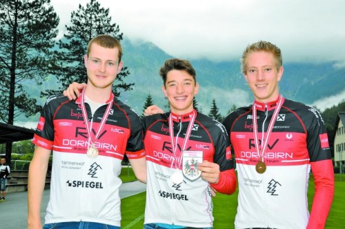 Das RV-Dornbirn-Trio: Pius Ilg, Hannes Wohlgenannt und Elias Hagspiel (v.l.) mit ihren Medaillen.