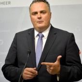 Doskozil lobt Doppelstrategie der Nato