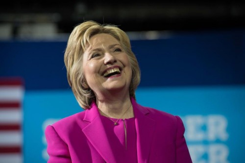 Ex-Außenministerin Clinton soll extrem sorglos mit dienstlichen Mails umgegangen sein.