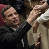 Pistorius muss in Haft