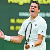 Federer schmerzen Aus und das Knie
