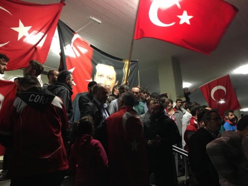 Mit der Demonstration in Wolfurt begann der Zwist zwischen Vorarlberg und der Türkei.   Foto: VN/riedmann
