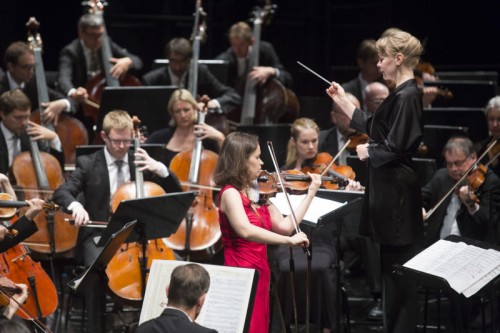 Frauenpower beim zweiten Orchesterkonzert der Wiener Symphoniker mit Patricia Kopatchinskaja und Susanne Mälkki.