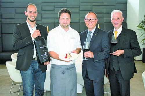 Gastgeber-Quartett: Matthias Steinlechner (Gottardi & Partner), Chefkoch Gernot Bischofberger, Restaurantleiter Stefan Moosbrugger und Servicechef Fritz Hutter.