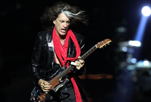 Joe Perry spielte in New York einen Auftritt mit der Supergroup „Hollywood Vampires“, der auch Alice Cooper und Johnny Depp angehören.