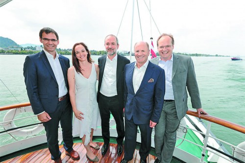 Landeshauptmann Markus Wallner mit den Ministern Sonja Hammerschmid, Thomas Drozda, Festspiel-Präsident Hans-Peter Metzler und Bundestheater-Geschäftsführer Christian Kircher (v. l.).