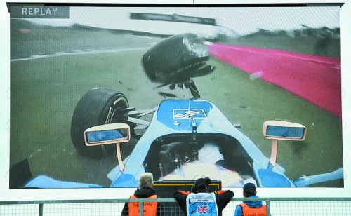 Marcus Ericsson produzierte einen heftigen Abflug.