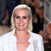 Chefdesignerin bei Dior