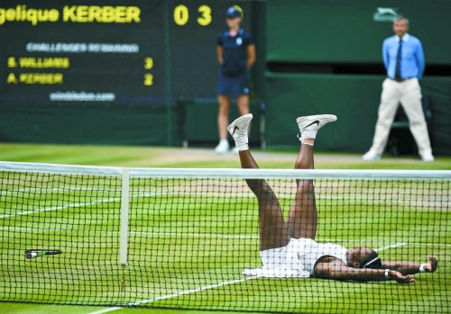Nach harten Finalniederlagen bei den US Open, in Melbourne und in Paris ist Serena Williams in Wimbledon weich gefallen.