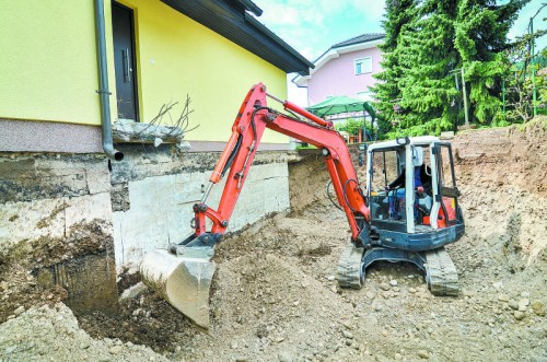 Unter der Erde gelten andere Abstände als beim oberirdischen Bauen. Foto: Shutterstock