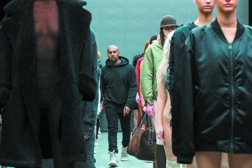 Auch der erfolgreiche US-Rapper Kanye West ging unter die Sneakers-Desinger.
