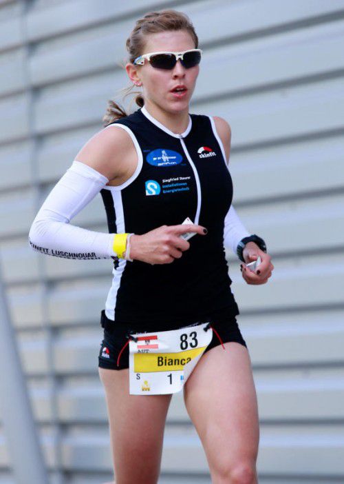 Bianca Steurer ist bereit für ihren Start am Jannersee.