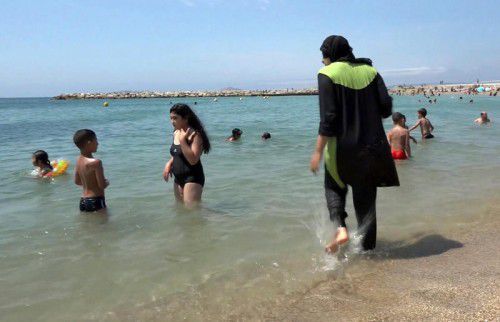 Das Burkini-Verbot in Cannes gilt für August. Wer sich nicht daran hält, muss mit einem Ordnungsgeld von 38 Euro rechnen.