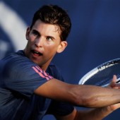 Thiem kämpft sich in zweite Runde