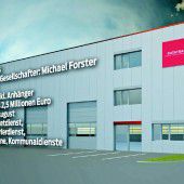Platz für Akademie und Autos