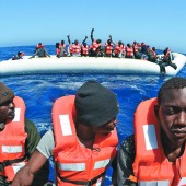 Über 6900 Flüchtlinge an einem einzigen Tag gerettet