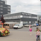 Viscose open: Ballone, Bagger und Kunst