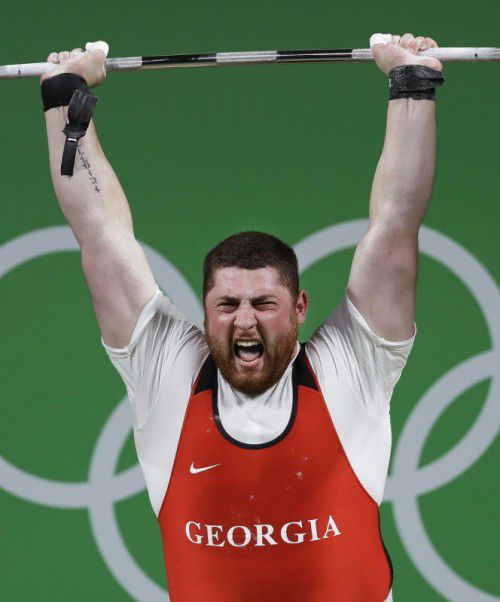 Hob insgesamt 473 kg: Georgiens Lascha Talachadse.