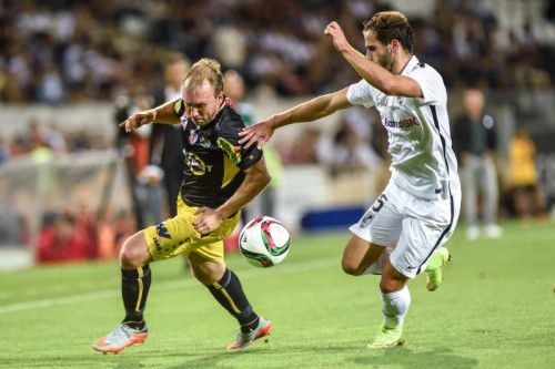 In Guimaraes gehörte Patrick Seeger (links gegen Luis Rocha) zu den Matchwinnern im SCRA-Dress.