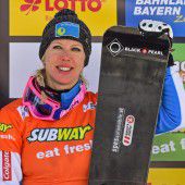 Kreiner stellte das Snowboard in die Ecke