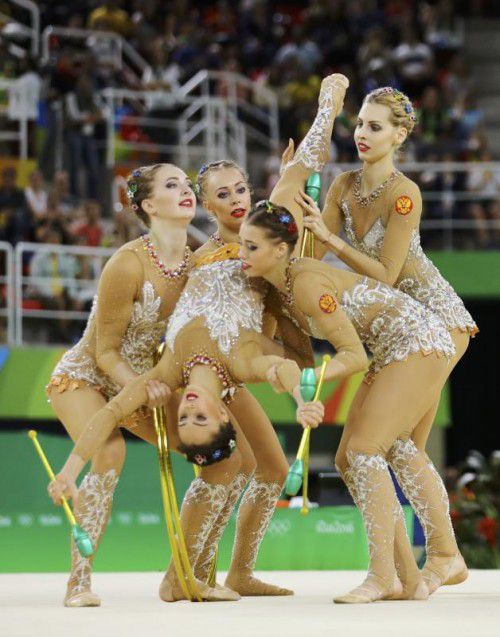 Top-Favorit Russland holte Gold im Gruppenbewerb.