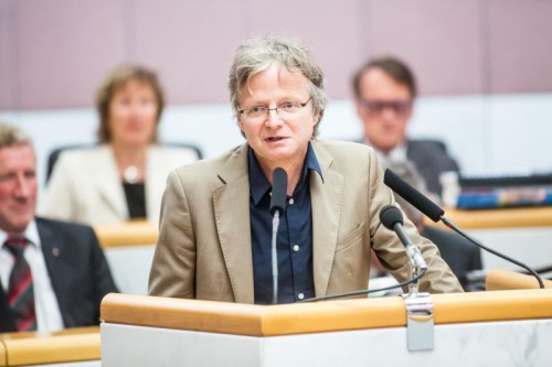 Waffen: Adi Gross (Grüne) fordert Reformen. 