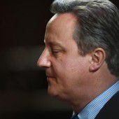 Cameron gibt seinen Sitz im Parlament auf