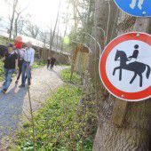 Angreifer mit Tiefschlag außer Gefecht gesetzt und geflüchtet