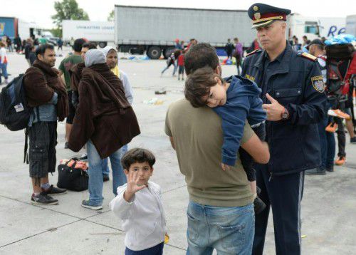 Die Regierung ist überzeugt, dass die Gefahr einer neuerlichen Massenbewegung nach Österreich besteht. APA