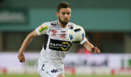 Emanuel Schreiner erhält von Altach-Trainer Damir Canadi das Vertrauen und wird gegen Ried den gesperrten Galvão ersetzen. Foto: gepa