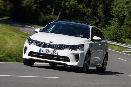 Erste VN-Testfahrten: Kia bringt den Optima als ganze Familie zu den Händlern. Fotos: Werk