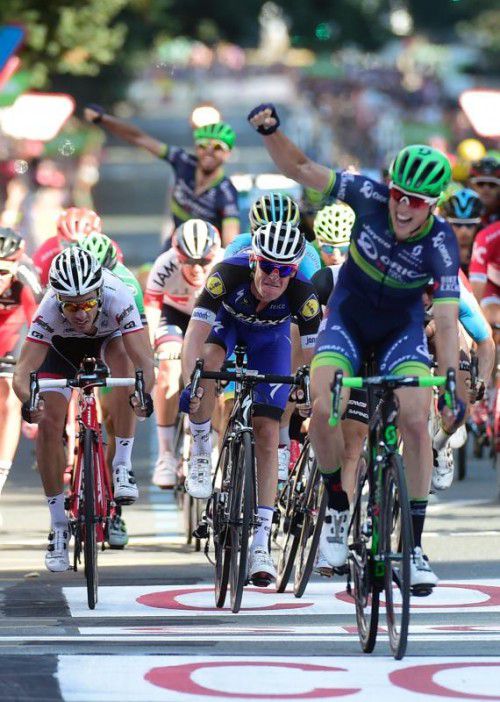 Jens Keukeleire war im Sprint der Schnellste einer 40-köpfigen Spitzengruppe. Foto: afp