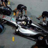 Rosberg mit Crash und Bestzeit