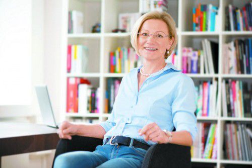 Margit Müller-Frahling referiert über die Anwendung von Schüßler-Salzen. Foto: klemens kordt fotodesign