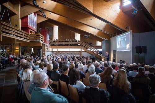 Neben dem Soziologen Heinz Bude (Bild) beendete der Politikwissenschaftler Herfried Münkler das bestens besuchte Philosophicum am Freitagabend. Foto: Philosophicum