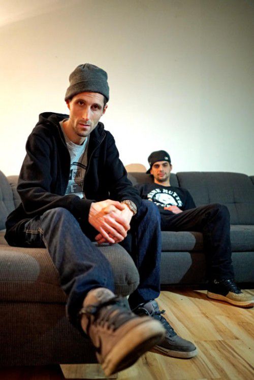 Phil Fin (l.) und der DJ King melden sich zurück. 