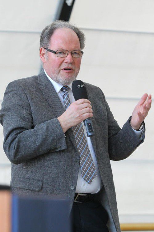 Werner Huber sieht den Widerspruch ein. Foto: VN/Hofmeister
