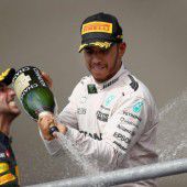 Hamilton siegt in Austin