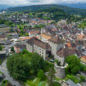 Täter schießt mit scharfer Waffe dreimal auf Mann in Feldkirch